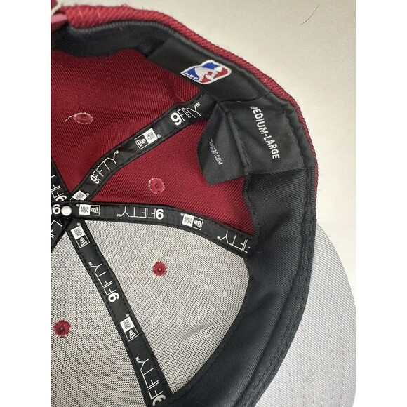 Cleveland Cavaliers New Era 9Fifty Snapback Hat Cap Basketball NBA Lebron James - Picture 8 of 9
